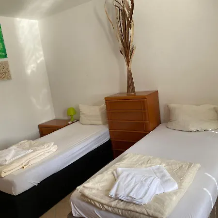 In * 凯撒斯劳滕